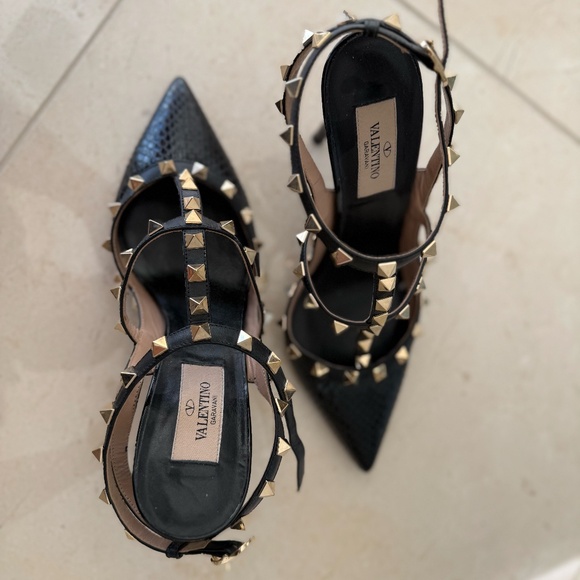 Valentino Black Snakeskin and Patent Leather Rockstud Ankle Strap Pumps - Picture 7 of 8